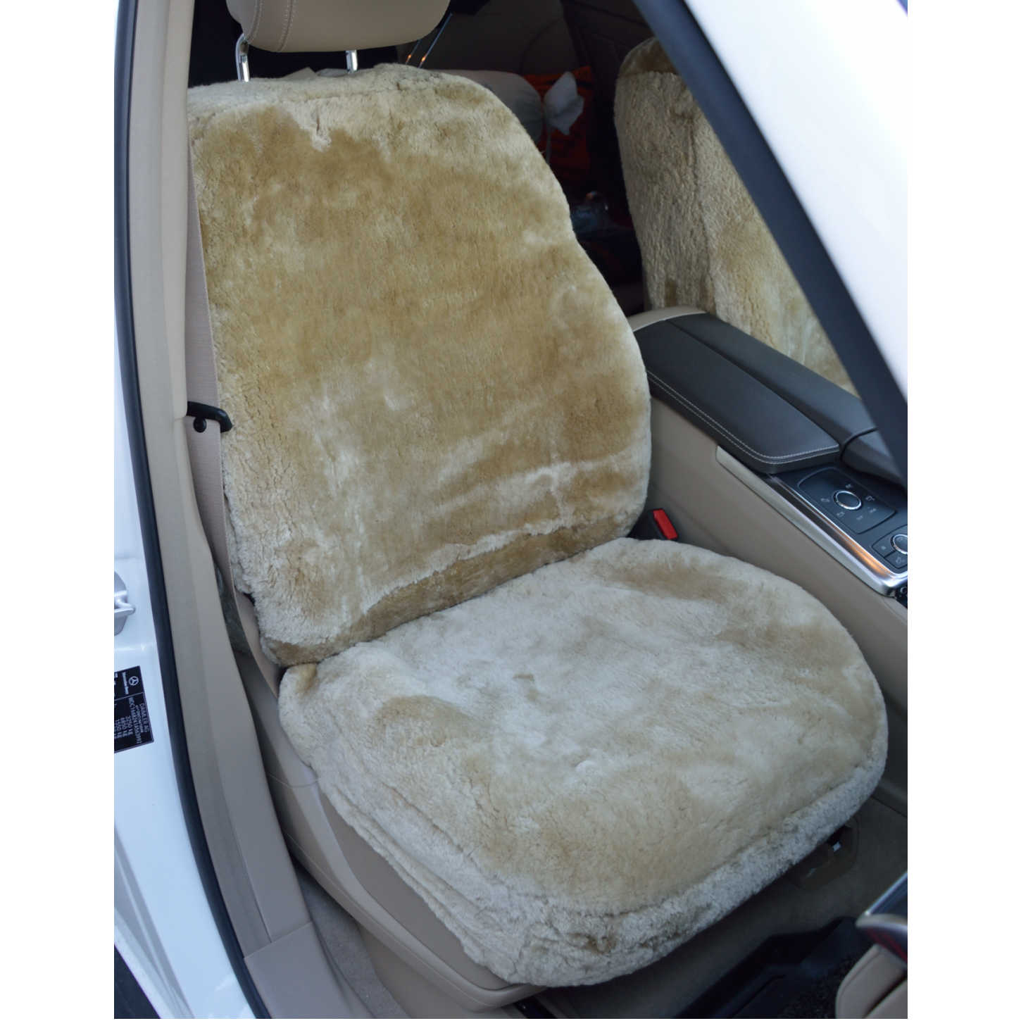 Autositzbezug aus Lammfell für Mercedes X166 GL in Farbe Sand, Vorderansicht