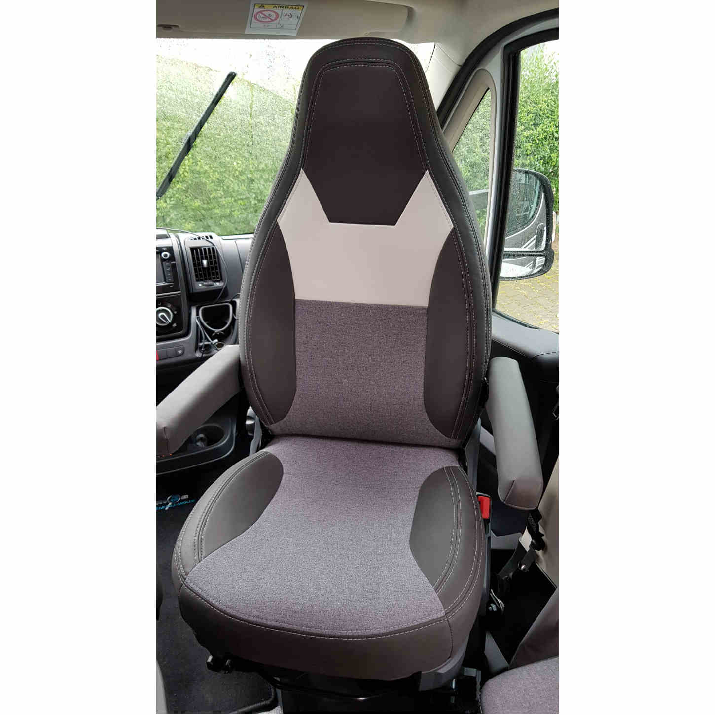 Originaler Pilotensitz eines Fiat Ducato ohne Autositzbezug